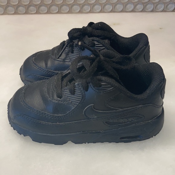 Nike Air Max Runners - Picture 6 of 9